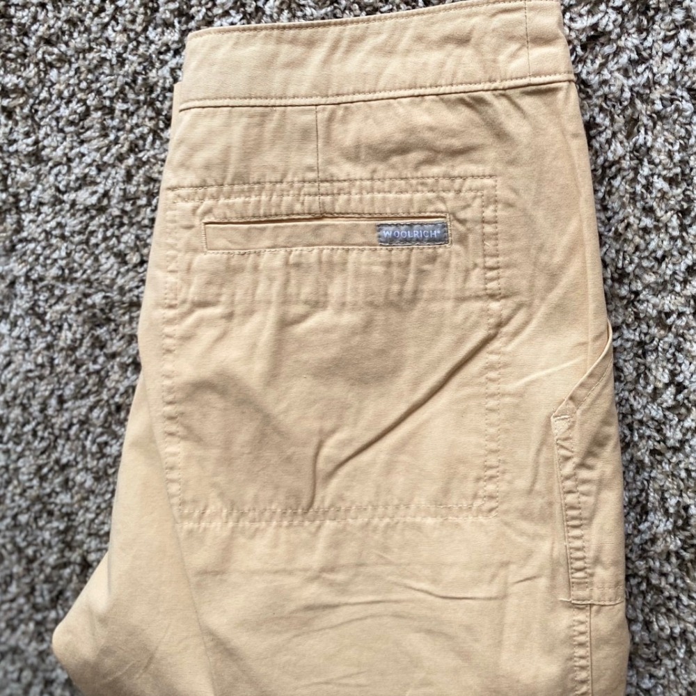 Woolrich Women Tan Yellow Khaki Cropped Wide‎ Leg Utility Cargo Pants Size 10 - Picture 3 of 8